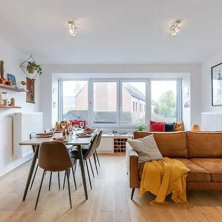 Huswell - Homely Duplex Near Historic Center & Station Ghent