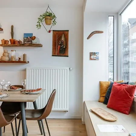 Huswell - Homely Duplex Near Historic Center & Station * Ghent